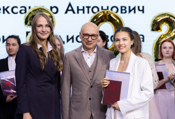 Выпускной Института мехатроники и робототехники
