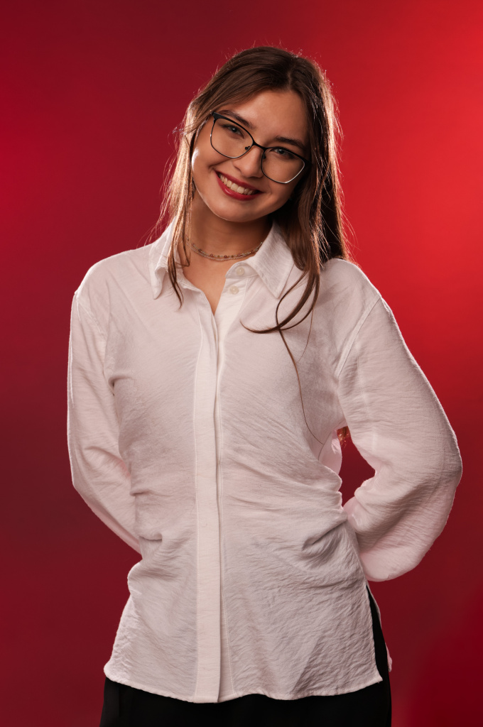 Полина Алексеева.jpeg